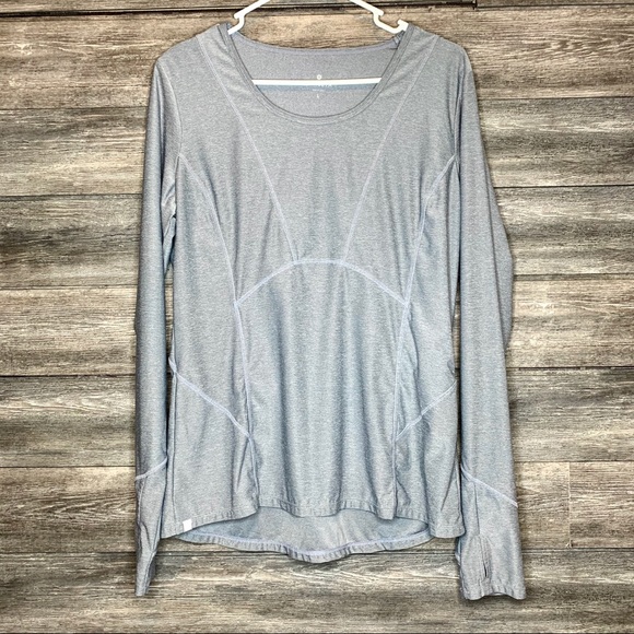 Athleta Tops - Athleta Long Sleeve Active Shirt with thumb holes